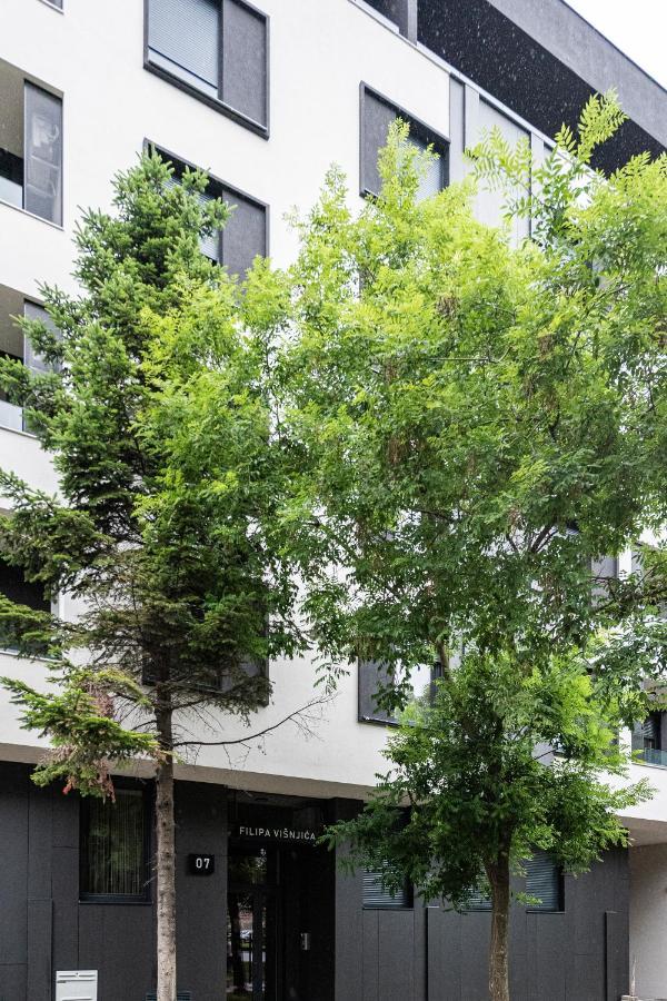 Vertigo Modern Studio-Free Private Parking-Fast Wi-Fi Novi Sad Exterior foto